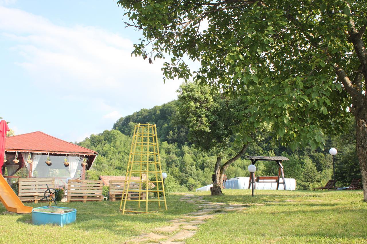 Daskalov Bungalows Chervena Lokva Esterno foto