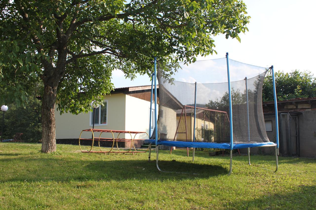 Daskalov Bungalows Chervena Lokva Esterno foto