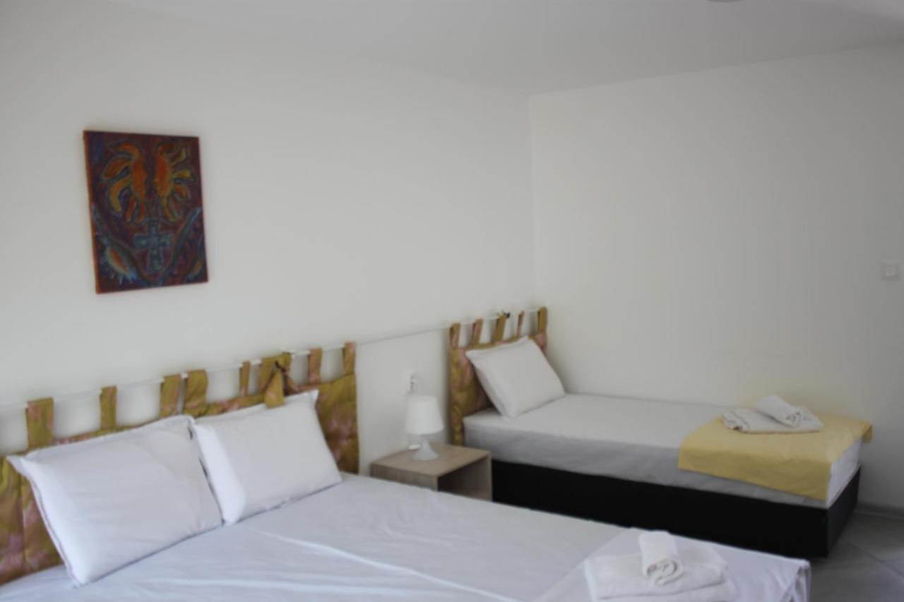 Daskalov Bungalows Chervena Lokva Esterno foto
