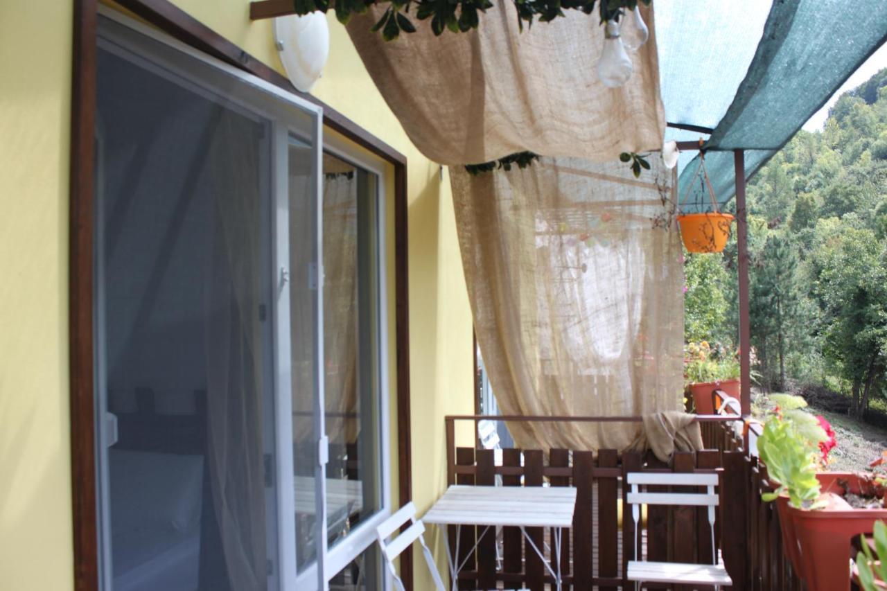 Daskalov Bungalows Chervena Lokva Esterno foto